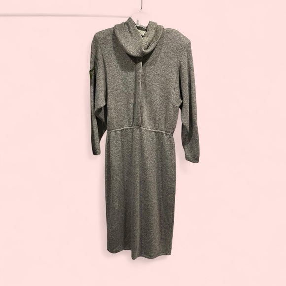 Vintage 80’s St. John gray button sweater Santana dress belt removable collar - Picture 4 of 15